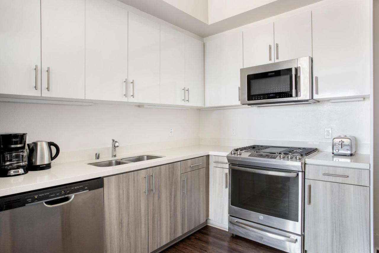 Culver 1br W Gym Clubhouse Nr 405 Lax-1051 Appartement